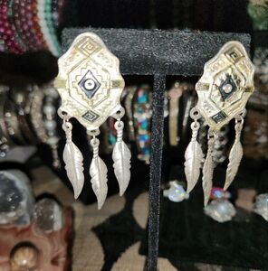 Women's 925 Southwestern Style Earrings with hanging Feathers